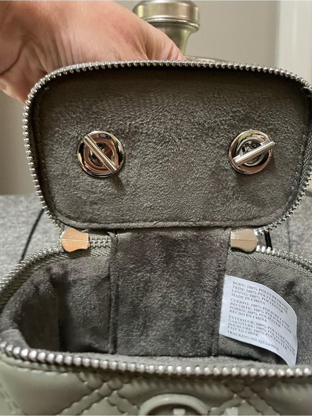 Steve Madden Mini Quilted Vanity Case Olive Crossbody - Picture 7 of 13